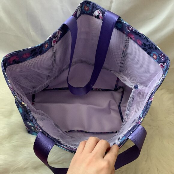 VERA BRADLEY X DISNEY Belle's Friends Large Drawstring Family Tote Bag - Picture 6 of 10